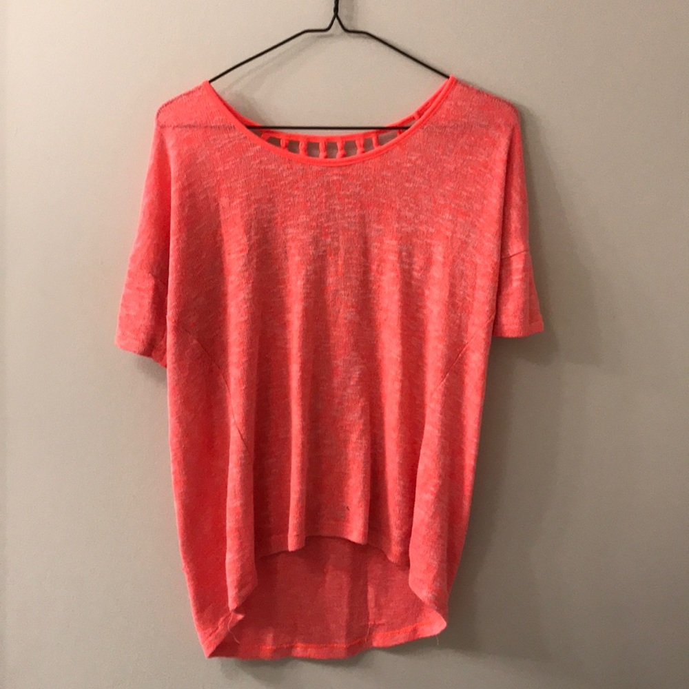 Back-Design Top